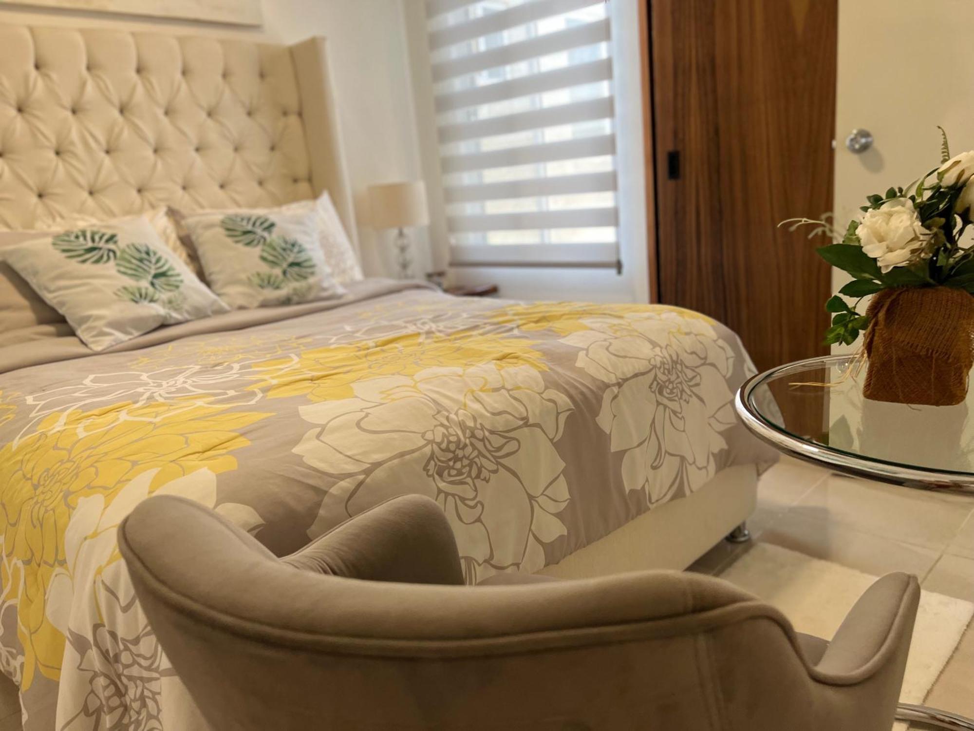 The Artist's Bed & Breakfast Lafitte
